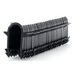 AGRAFES AVEC BANDE ADHESIVE